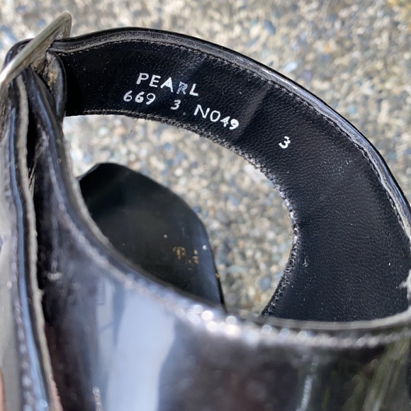 John Fluevog Electra patent leather high sandals - Picture 4 of 9